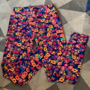 LuLaRoe one size floral leggings psychedelic